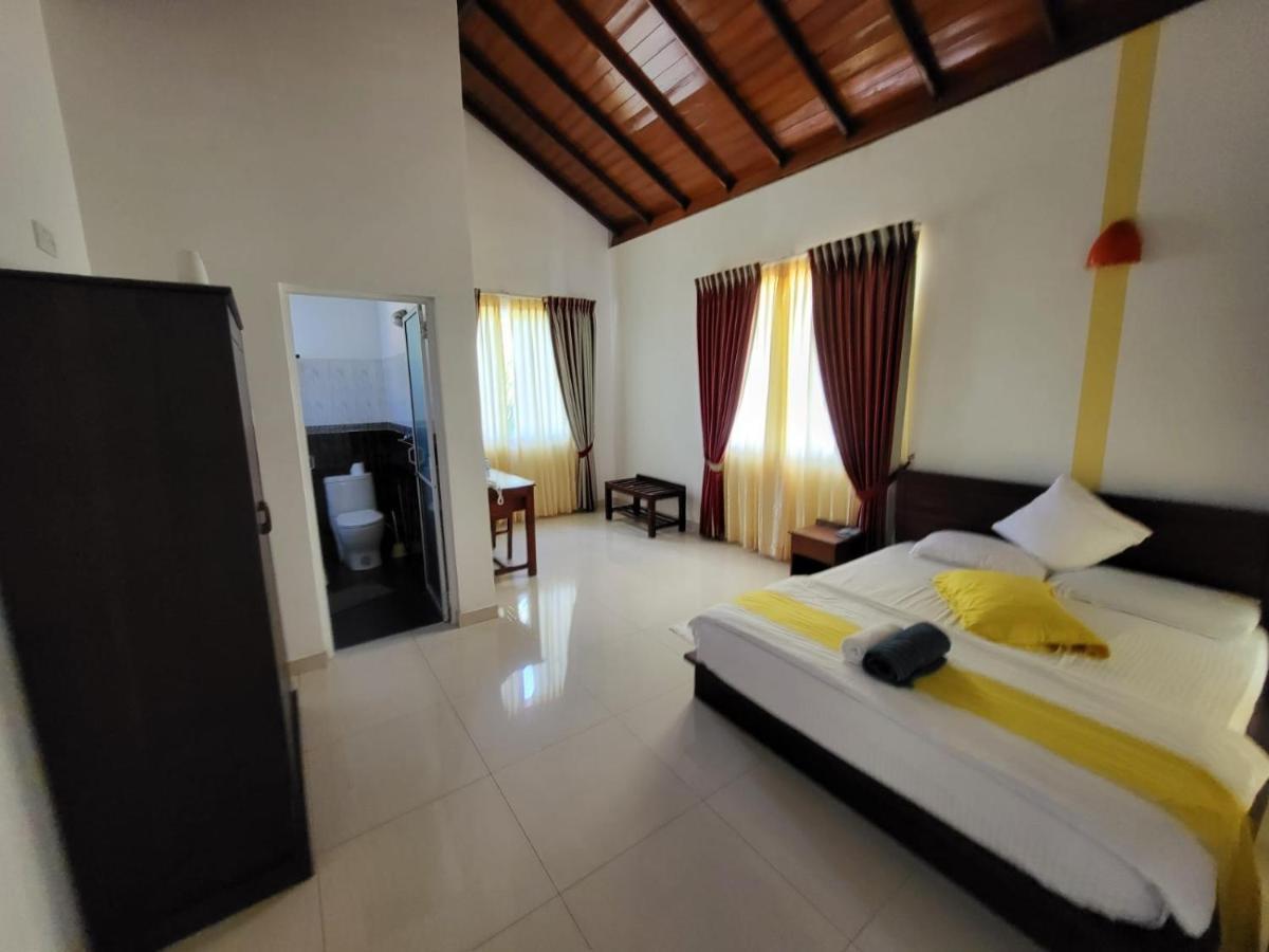 Rainbow Lagoon Resort Negombo Exteriér fotografie